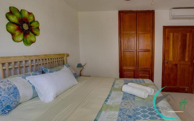 Close To The Beach! Pink Apartment,2Br,2Bt