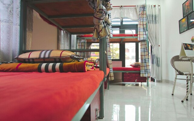 De Men Homestay - Hostel