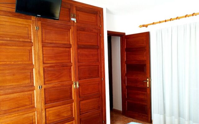 Pool View Los Cristianos by HelloApartments