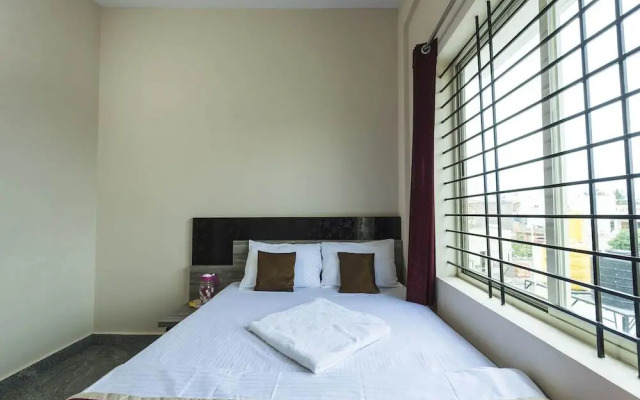 STAYMAKER Crown Residency