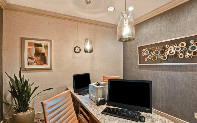 Homewood Suites by Hilton Windsor Locks Hartford