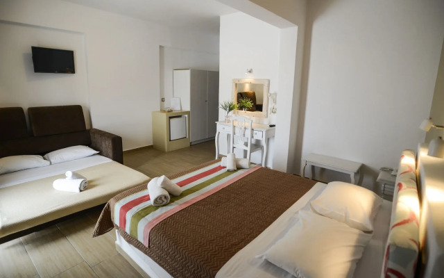 Hotel Omiros
