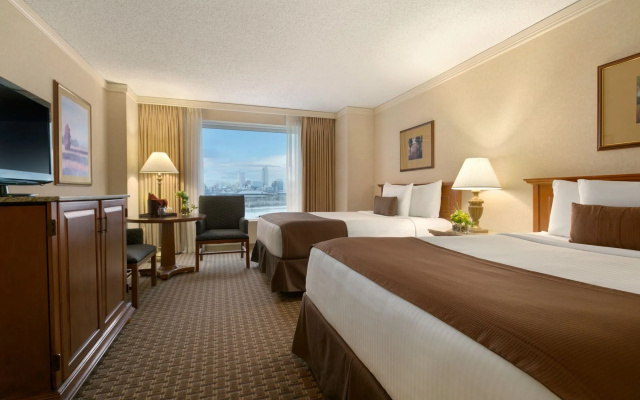 Harrah's Council Bluffs – A Caesars Rewards Destination