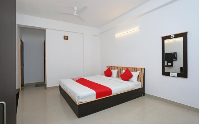 OYO 26640 Flagship Konark Green
