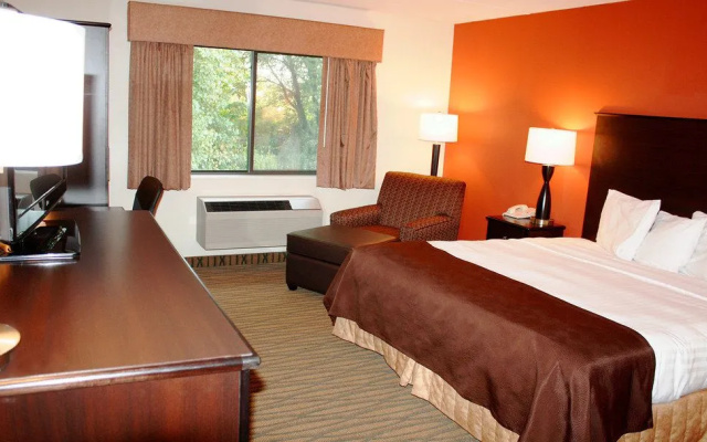 AmericInn Lodge & Suites Rogers