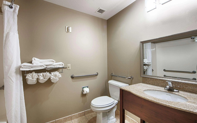 Best Western Plus Pioneer Park Inn