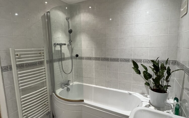 Stunning 3-bed House and Private Garden in Bham