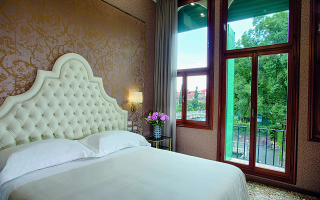 Santa Chiara Hotel