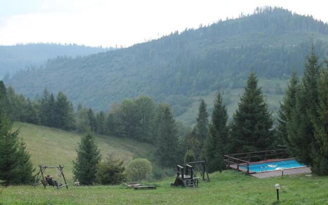 Oryavchik Country House