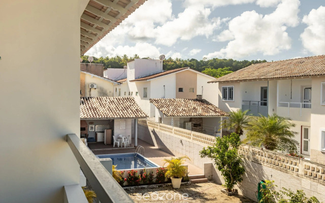 Apt c/piscina e churrasq prox. a Praia BA ART003