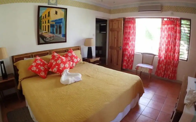 Tumac Villa, 4BR by Jamaican Treasures