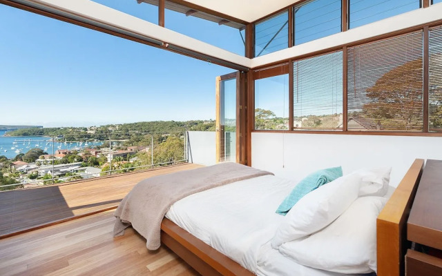 Stunning Architecture with Superb Balmoral Views!