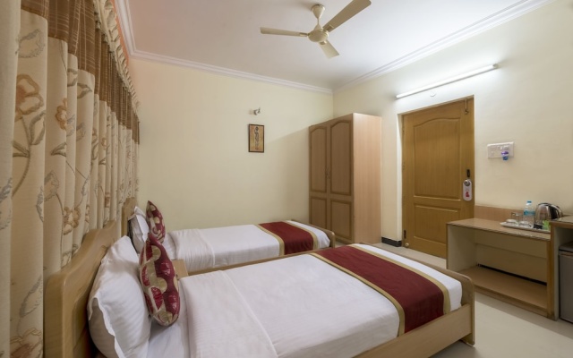 Hotel Raj Comforts - Golf View – Guest Rooms – Bangalore