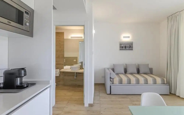 Stunning Capo Falcone Charming Apartments No9821