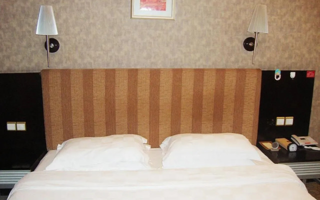 Luoyang Yaxiang Apartment Hotel