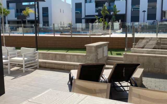 OASIS BEACH 7 - Apartment Lundgren