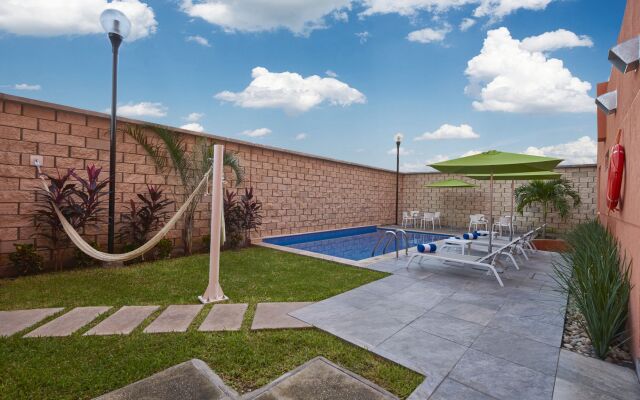 City Express Junior by Marriott Merida Altabrisa