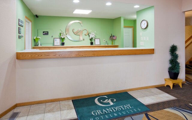 Grandstay Hotel and Suites
