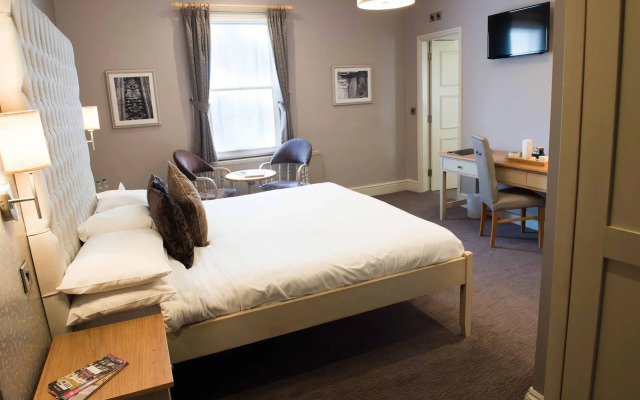 The County Hotel