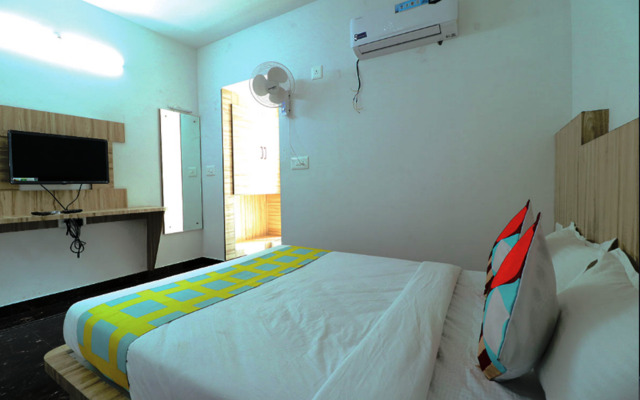 iROOMZ S Silver Suites