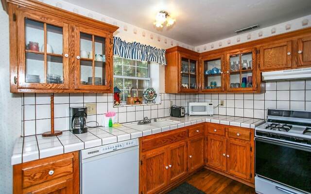 Great Spirit Escape 1476 by RedAwning