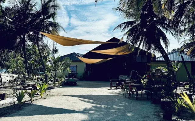 Rattehi Inn at Rakeedhoo