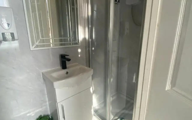 Aimi Residence