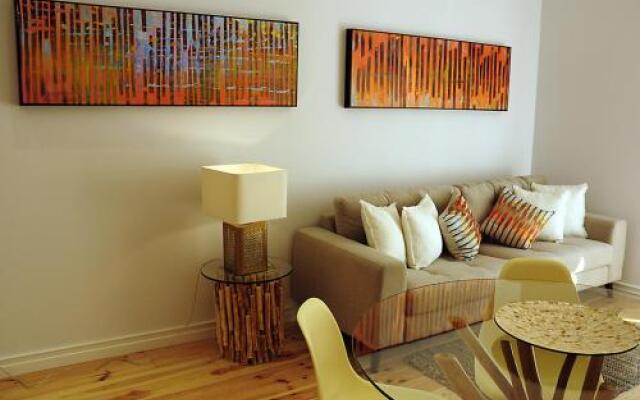 Sado Blue - City & River Flats by Be@home