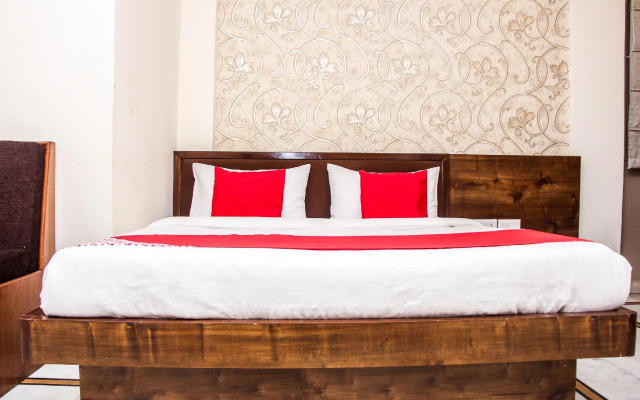 Collection O 14600 Hotel Chawla