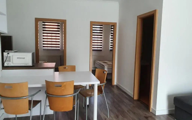 Balatonlelle Apartmanház