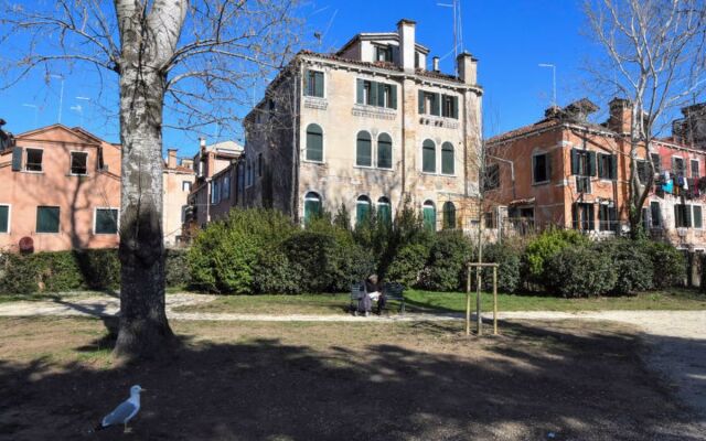 Apartment Casanas Venice 36127