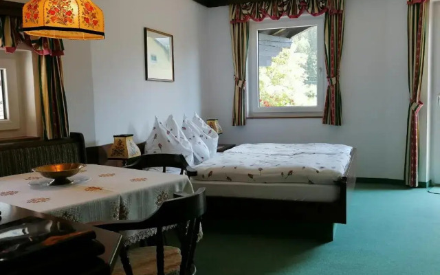 Hotel garni Landhaus Bürtlmair