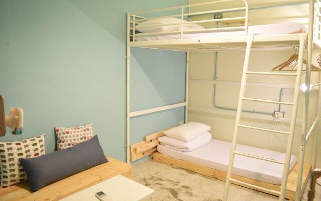 Lane62 Hostel