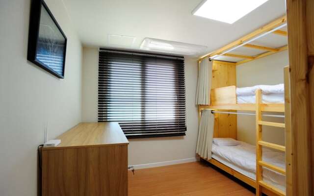 Hannah Guest House - Hostel