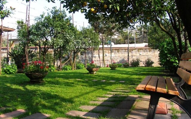Villa Alviani Anna
