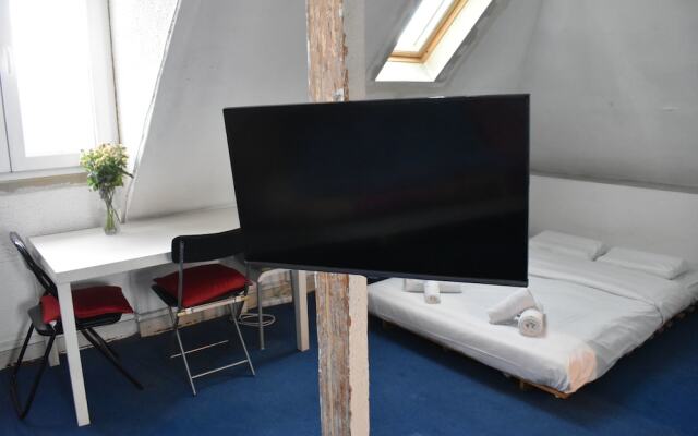 Studio in Paris 17th in Ternes