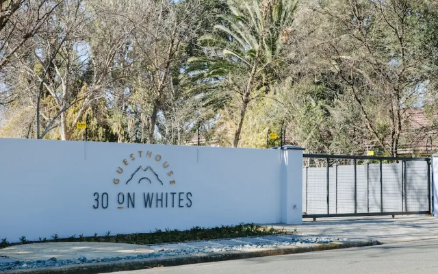 30 on Whites Guesthouse