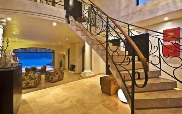 Lodge On The Lake and Wellness Spa