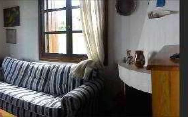 Villa Thea Studios & Apartments