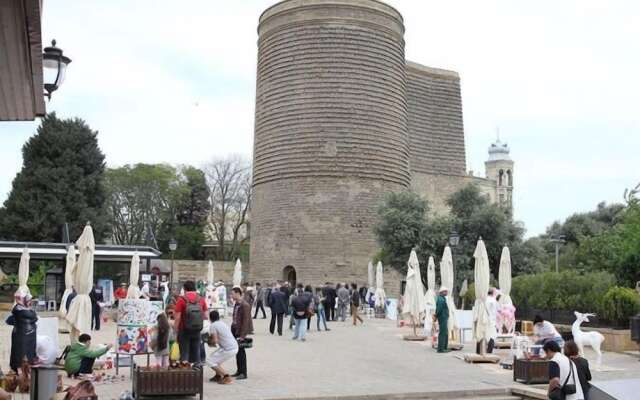 Eminera Hostels Baku