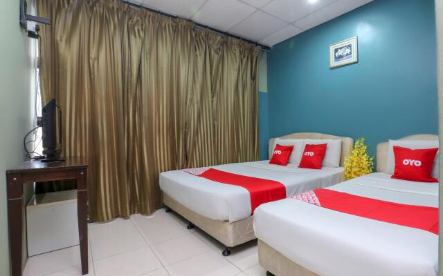 OYO 904 Avee Budget Inn