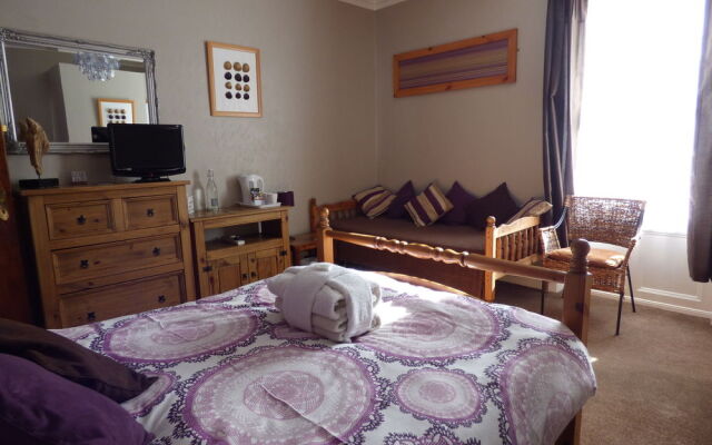 Kelston Guest House