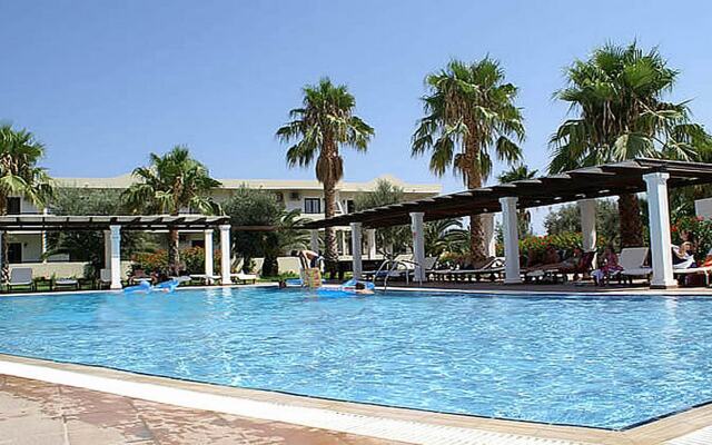 Pefkos Village Resort