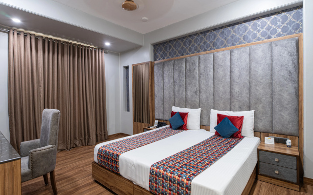 Hotel Sunstar Grand – Guest Rooms – Delhi