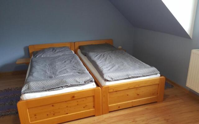 Apartmány u tenisového kurtu