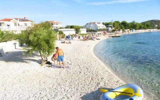Marko - 30m From Beach - A4