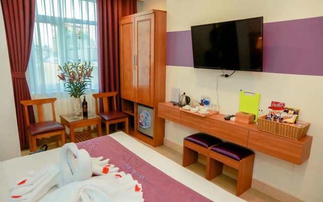 Aloha Hotel – Guest Rooms – Hanoi