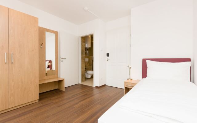 DMG Apartments Hotel