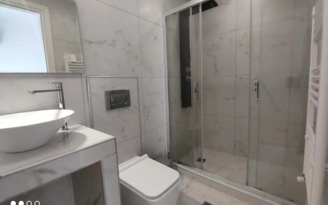 Studio in the heart of Athens next to Monastyraki.