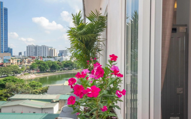 Sumitomo Tower-1 Bed Apartment & Hotel